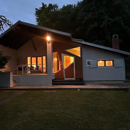 Kuca Na Dunavu Tatil Evi *