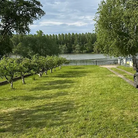 Kuca Na Dunavu * 베오그라드